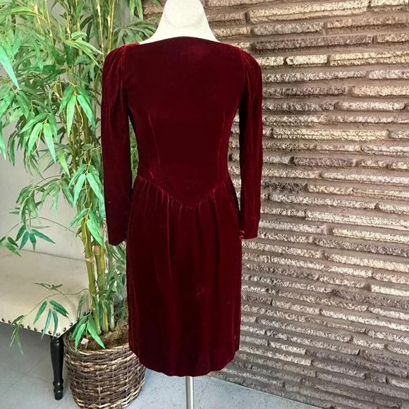 Ruth McCulloch Vintage Red Velvet Drop Waist Long Sleeve Dress - Picture 10 of 11